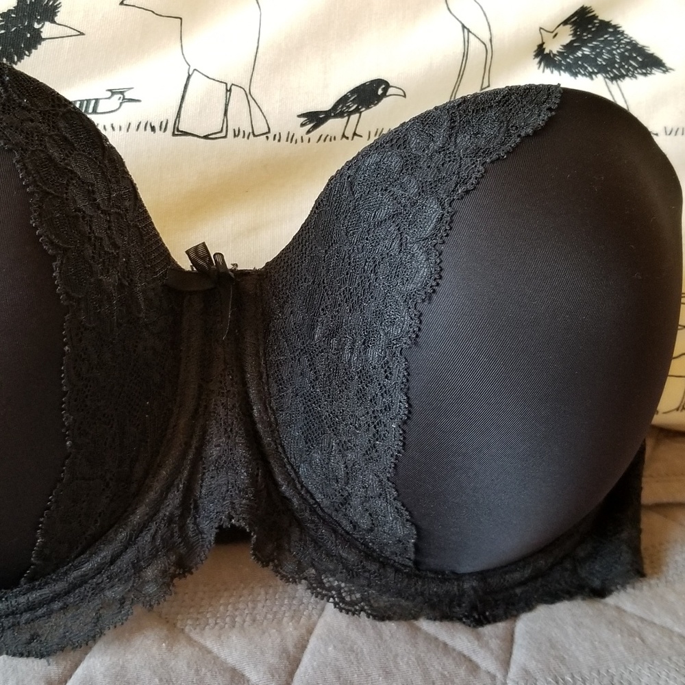 strapless bra